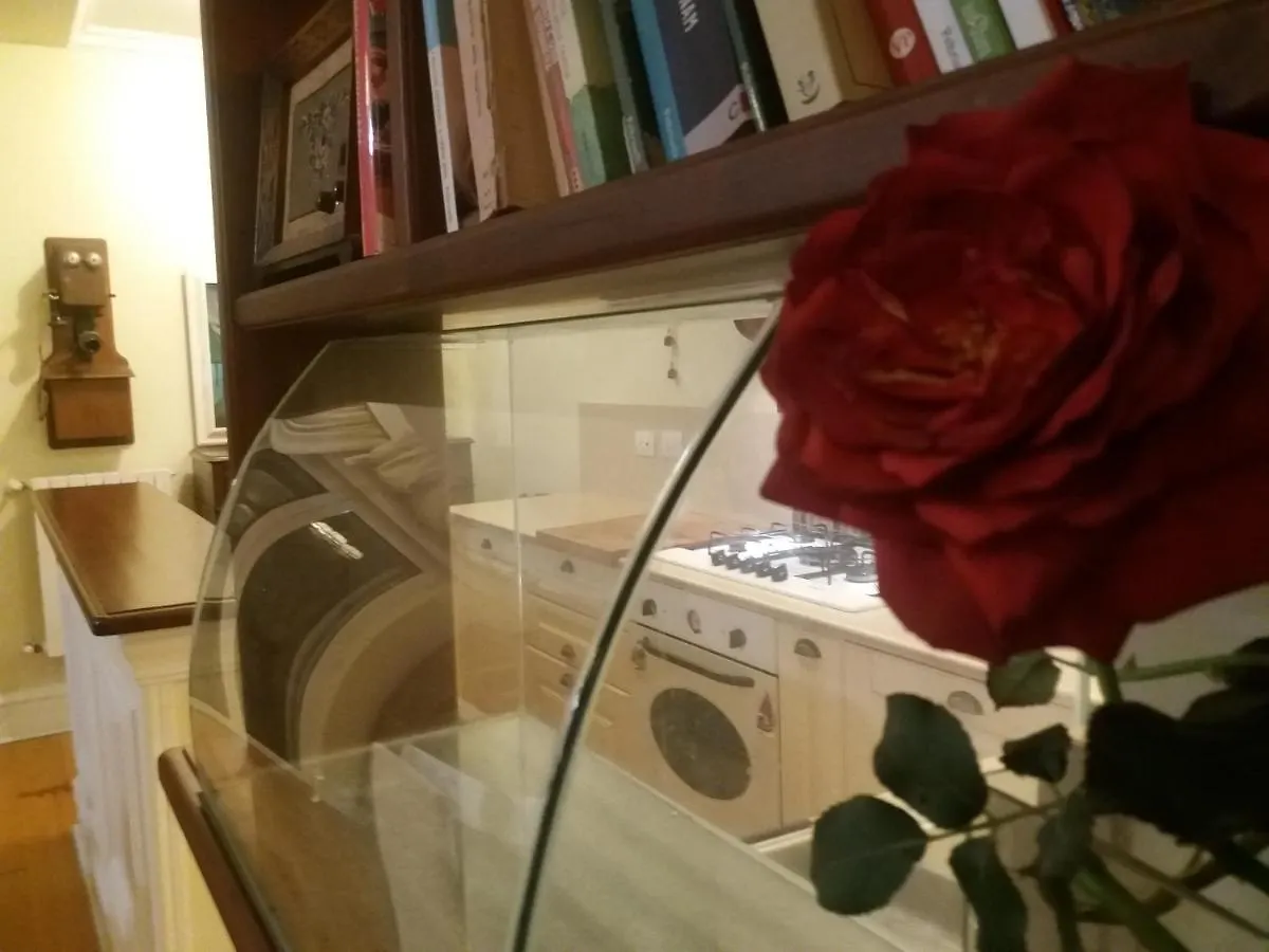 Homestay Artistic House Bed & Breakfast Bari