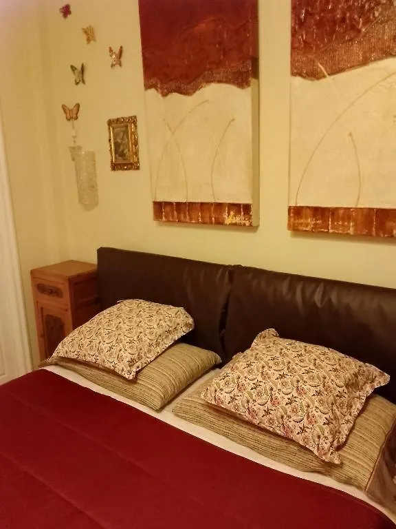 Artistic House Bed & Breakfast Bari