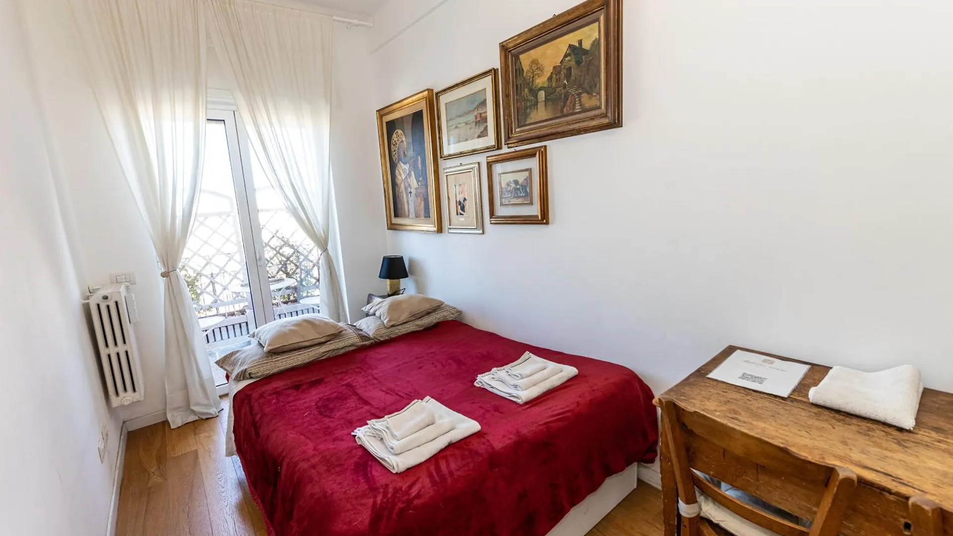 Artistic House Bed & Breakfast Bari 0*,